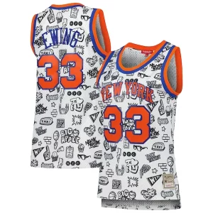 Patrick Ewing New York Knicks Women's 1991 Doodle Tendance Swingman Jersey White - Stock limité - Commandez vite votre maillot exclusif